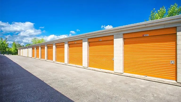 Storage Units at Access Storage - Barrie South - 100 Saunders Rd, Barrie, ON